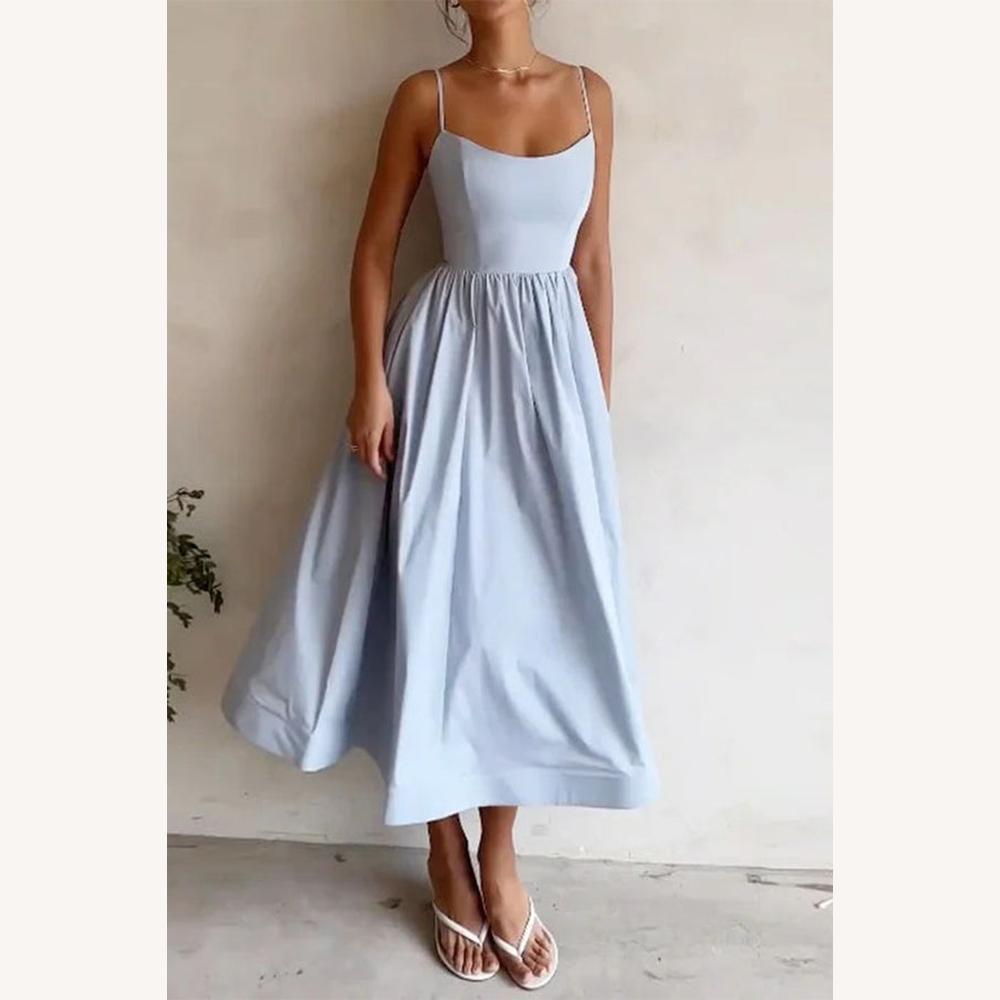 Long Evening Dress for Women with Straps, U-Neckline and Elegant Pleats – Perfect for Special Events