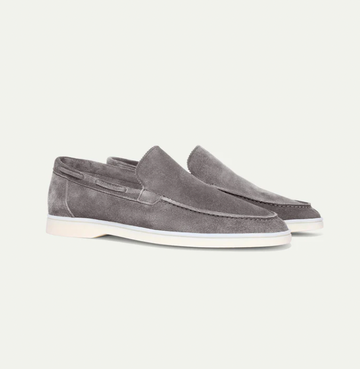 Comfortable Unisex Suede Slip-On Moccasins – Classic Shoes for Men and Women