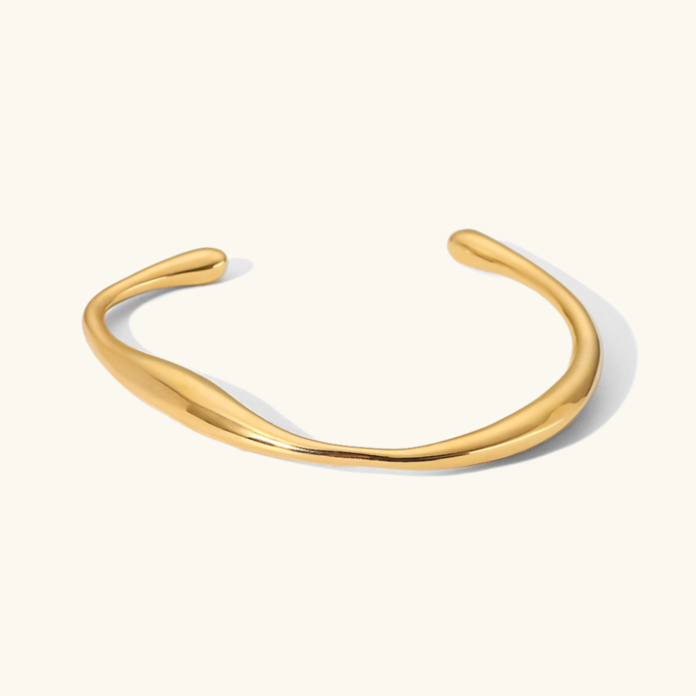 Women's Bracelet 18 Carat Gold One Size Twisted Stainless Steel