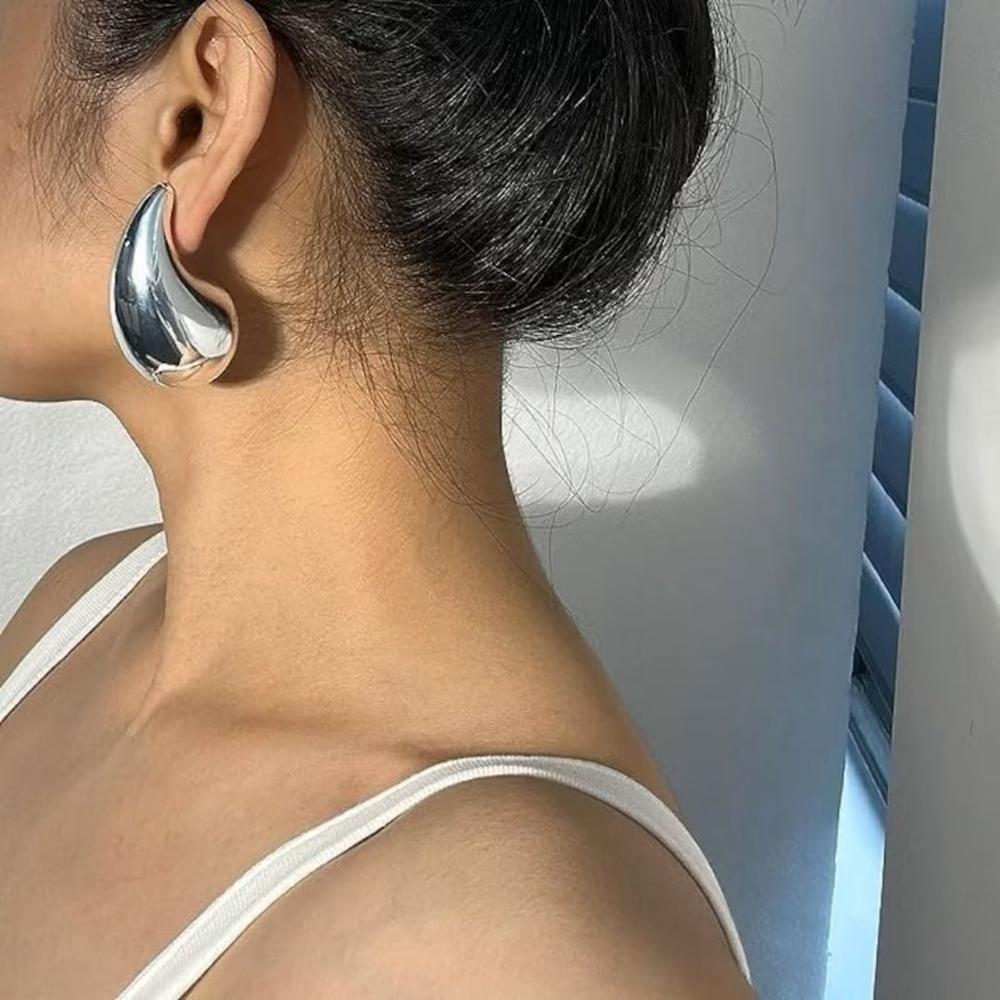 18K Gold Dangling Earrings Size S and L Women