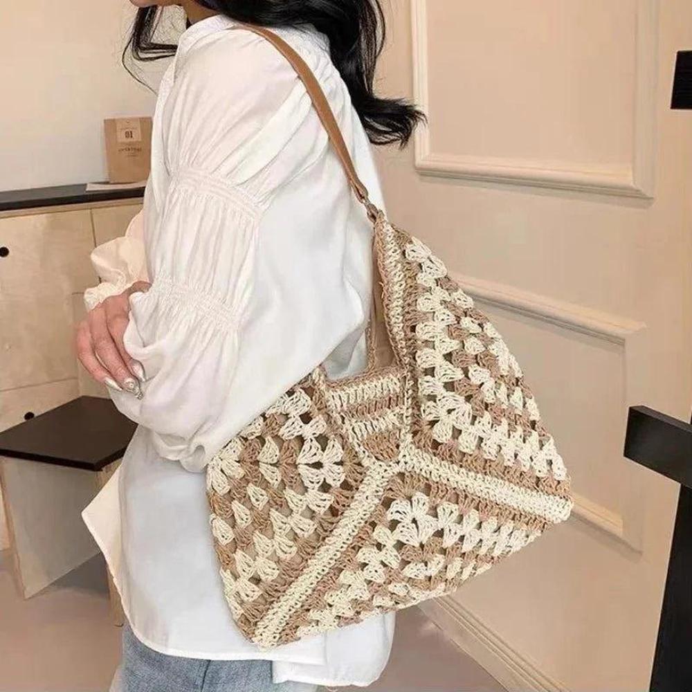 Bohemian Women's Straw Shoulder Bag – Elegant and Light, Light Brown and Black, 35 cm x 22 cm