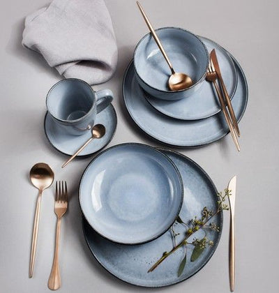 Kitchen & Dining