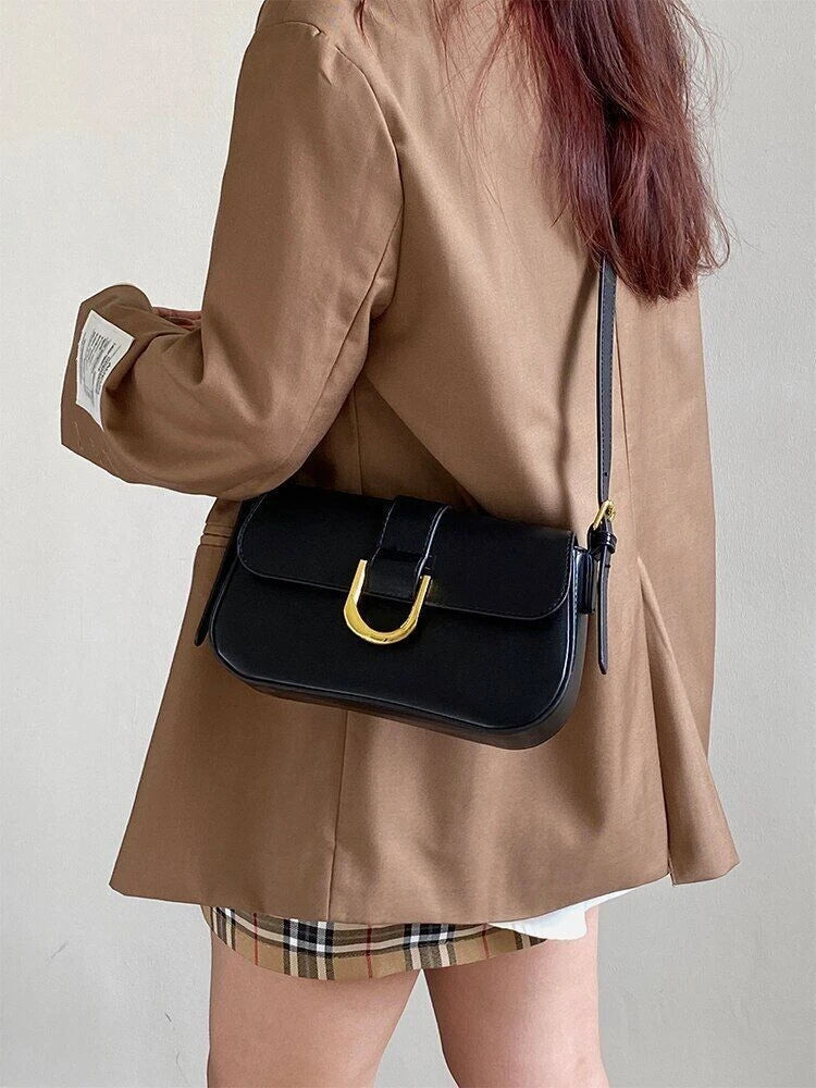Patent Leather Shoulder Bag for Women – Chic and Elegant Bag with Buckle and Shiny Finish