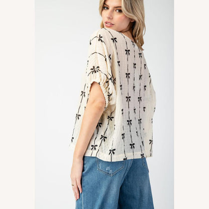 Blouse texturée beige pour femme avec nœuds noirs – Haut léger en coton, manches élastiquées, style décontracté