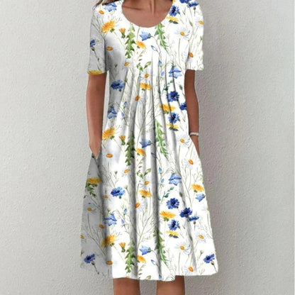 Elegant Evening Dress for Women - Versatile Long Dress with Flattering Details, Ideal for Weddings and Events