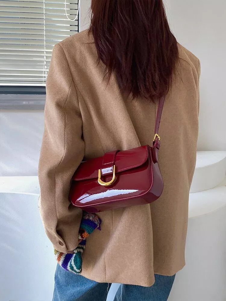 Patent Leather Shoulder Bag for Women – Chic and Elegant Bag with Buckle and Shiny Finish