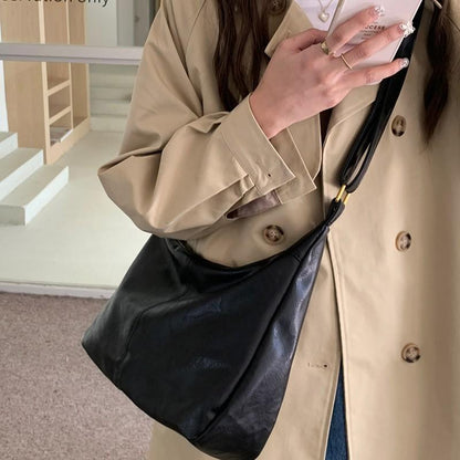 Sac d'épaule Lisa pour femme - Élégant et pratique, taille unique 37x29x12 cm, bandoulière réglable, design contemporain