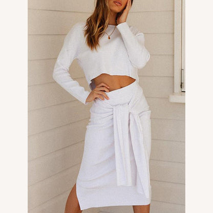 Ensemble élégant pour femme avec haut court à manches longues et jupe taille haute – Chic et confortable