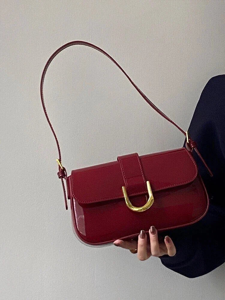 Patent Leather Shoulder Bag for Women – Chic and Elegant Bag with Buckle and Shiny Finish
