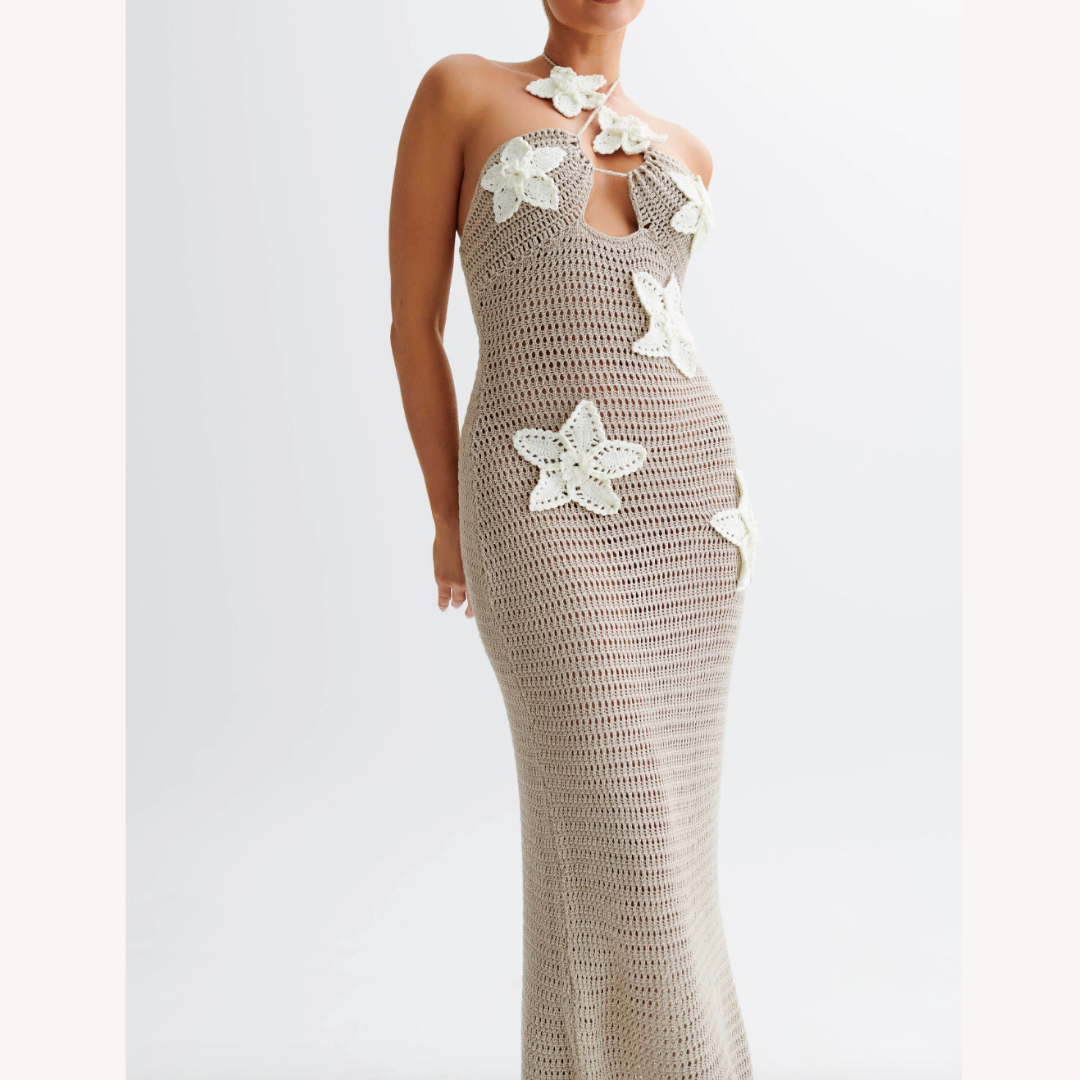 Robe longue en crochet pour femme bleue – Élégante robe d'été bohème maxi avec détails flottants