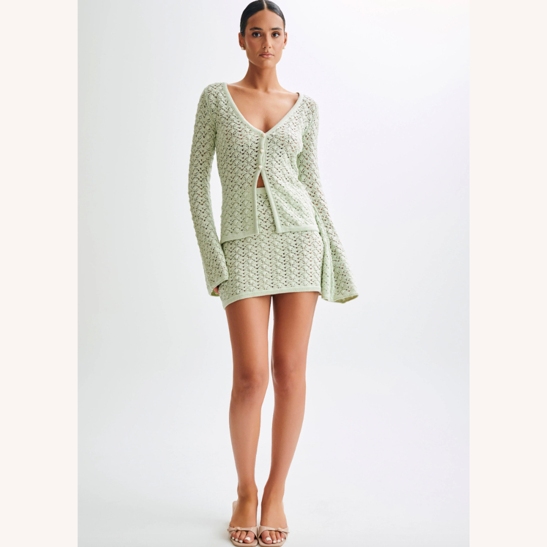 Ensemble bohème chic pour femme en crochet - Gilet à col en V et mini-jupe assortie en coton respirant