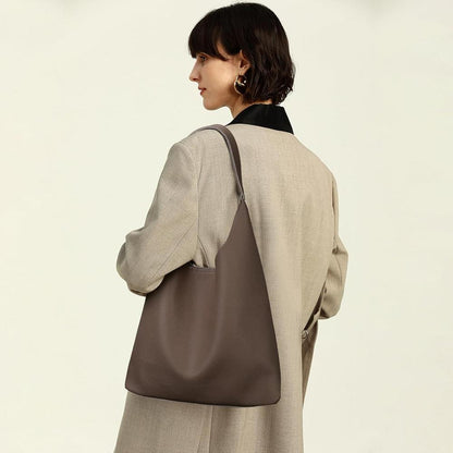 Sac Hobo pour Femme en Cuir Végétal Élégant avec Intérieur Polyvalent – Design Chic et Résistant pour Toutes Occasions