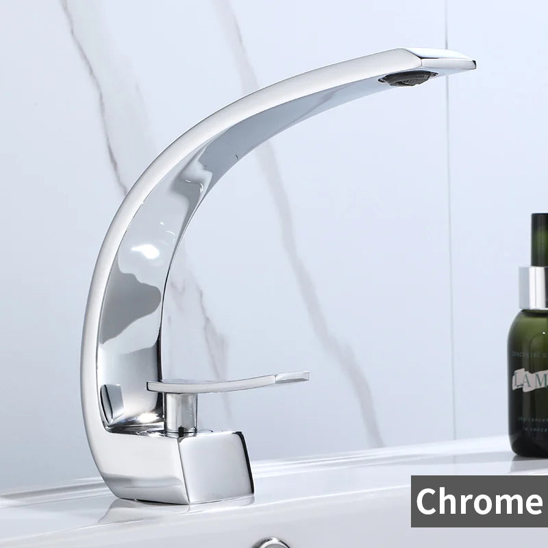 Basil Faucet | Modern Black/Gold Mixer Tap