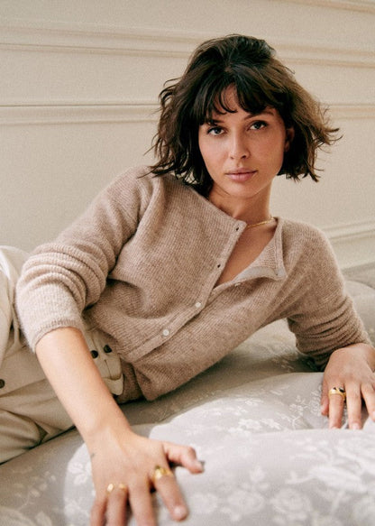 Pull cardigan Bella | Pièce de superposition ultra douce et polyvalente