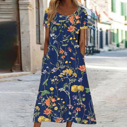 Women's Chic Summer Dress Long in Polyester - Elegant and Comfortable for All Occasions
