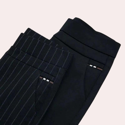 Pantalon ajusté extensible pour femme noir et rayé – Confort optimal et élégance pour toutes les occasions
