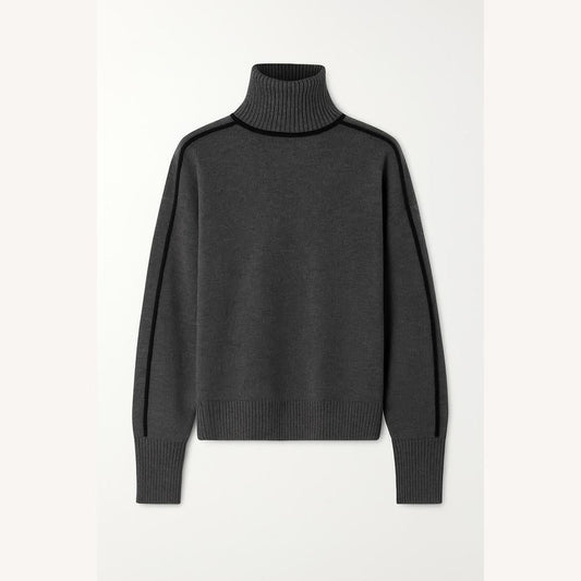 Women's Christmas Sweater Oversized Turtleneck in Soft Knit – Comfort and Elegance for Winter