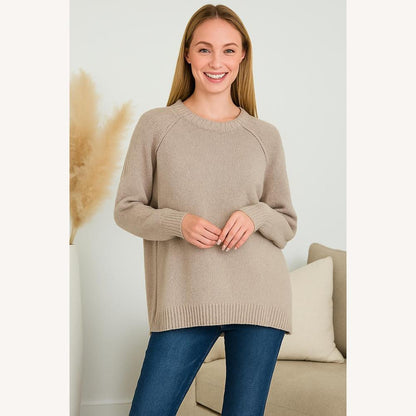 Pull tricoté doux pour femme, coupe ample – Confort et élégance décontractée, col rond, manches longues