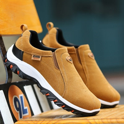 Casual Shoes for Men in Breathable Fabric with Non-Slip Sole – Comfort and Versatile Style