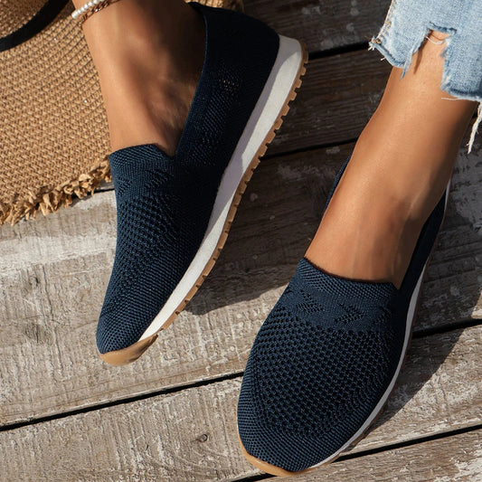 Women's Casual Flat Shoes in Breathable Mesh Slip-On - Round Toe