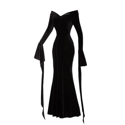 Costume gothique noir pour Halloween 2025 – Robe avec col blanc et silhouette élégante