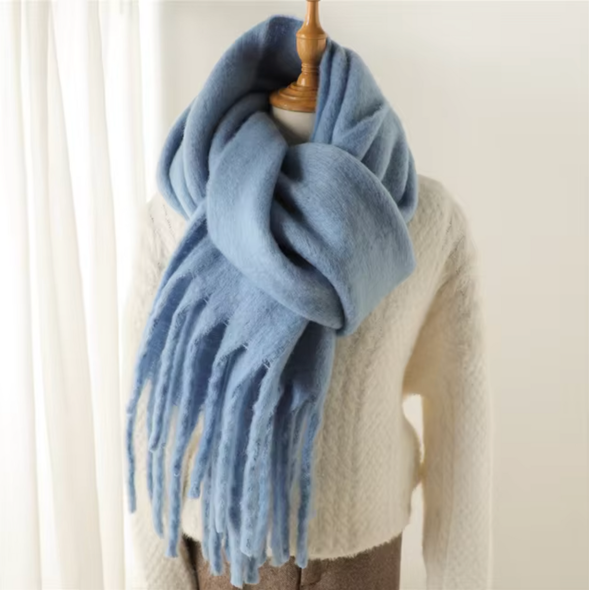 Écharpe Femme Surdimensionnée en Peluche avec Franges – Douce et Élégante pour l'Hiver, Confort et Style 12