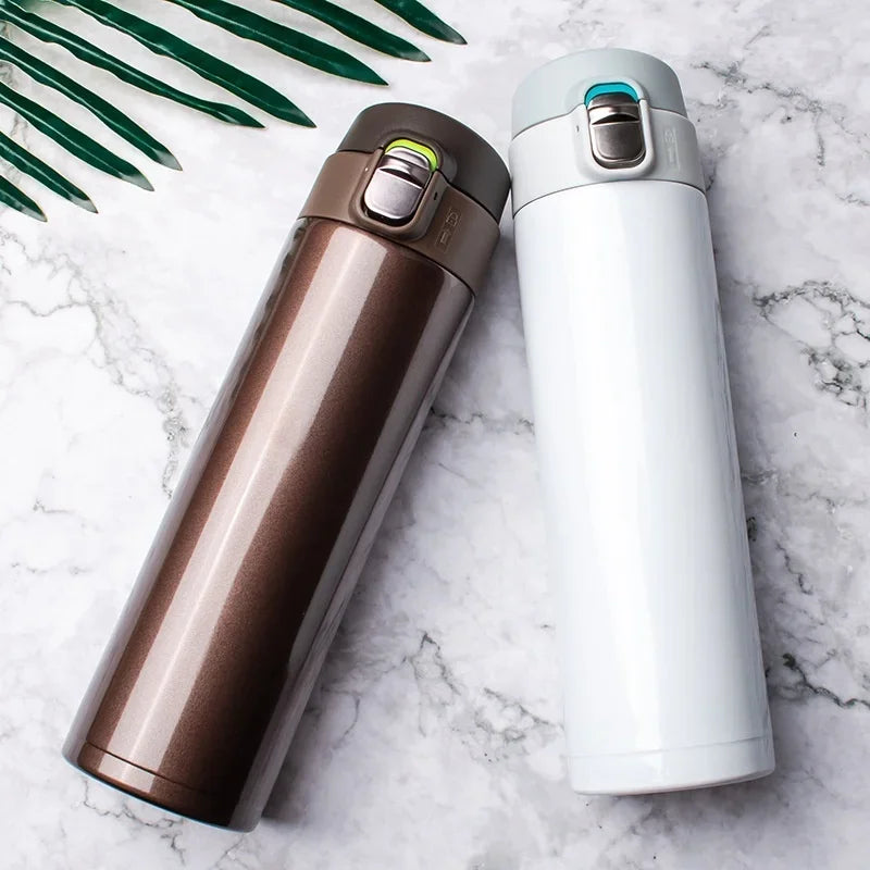Calebasse en acier inoxydable 500 ml avec couvercle à ressort pour café, thé et voyage