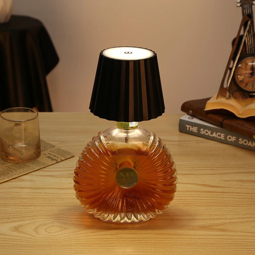 Lampe de table à DEL sans fil avec commande tactile - Lampe portable rechargeable pour dîners et fêtes, design créatif en métal