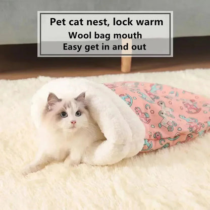 Soft Plush Self-Heating Cat Bed – Comfortable Nest for Small Pets