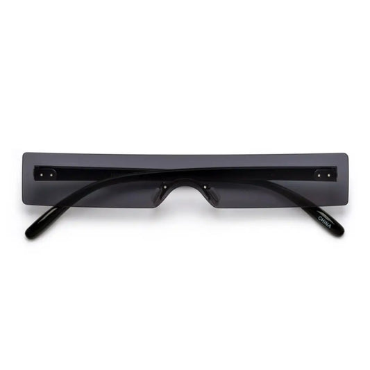 Elegant Women's Sunglasses UV400 – Lightweight Resin Frame, Trendy Accessory for Summer