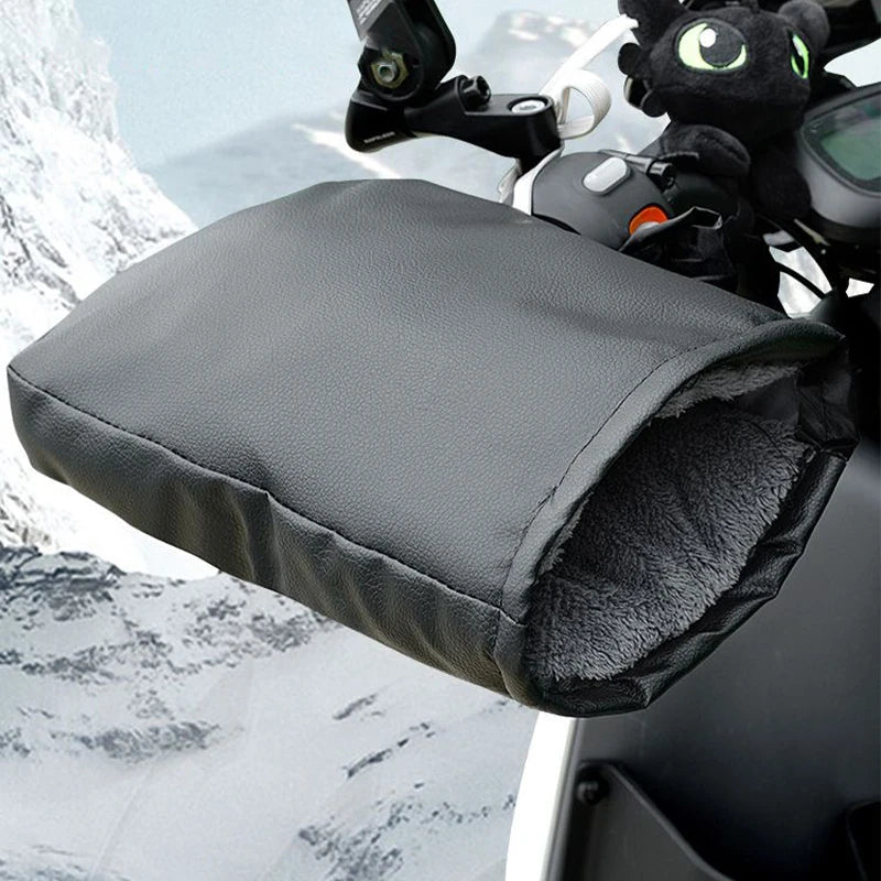 Waterproof and Heated Motorcycle Handlebar Mitts – Winter Hand Protection, Thermal Insulation, Reflective Strips