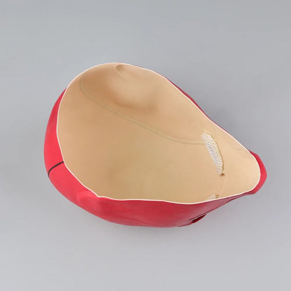 Masque en latex Capuchon Rouge pour cosplay et Halloween – Surface lisse rouge avec détails noirs, taille unique adulte