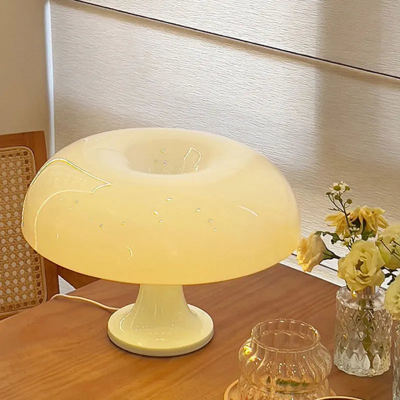 Milo Mushroom Lamp | USB Powered, Three-Color Dimming