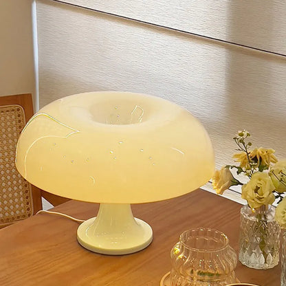 Milo Mushroom Lamp | USB Powered, Three-Color Dimming