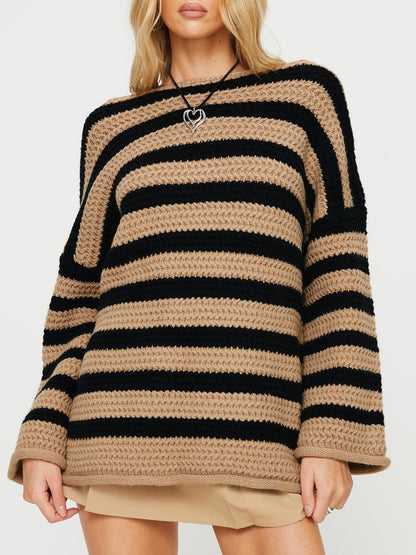 Pull pour femme Oriana | Tricot rayé épais, ample et décolleté épaule nue