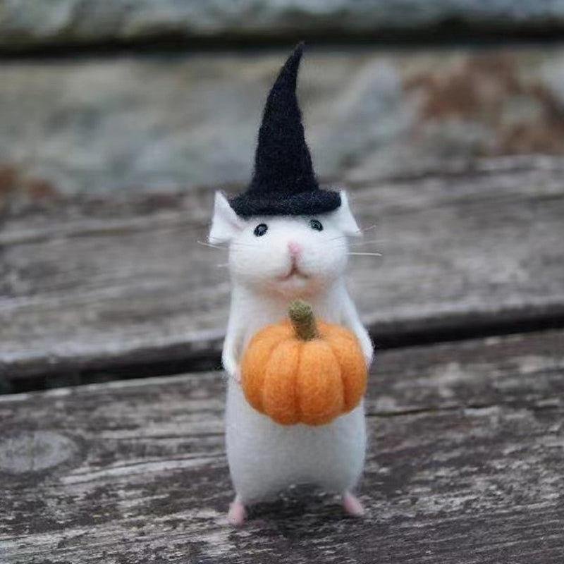 Ornement artisanal en feutre de souris citrouille – Décoration unique pour Halloween et Noël, 7,5 cm, savoir-faire de qualité