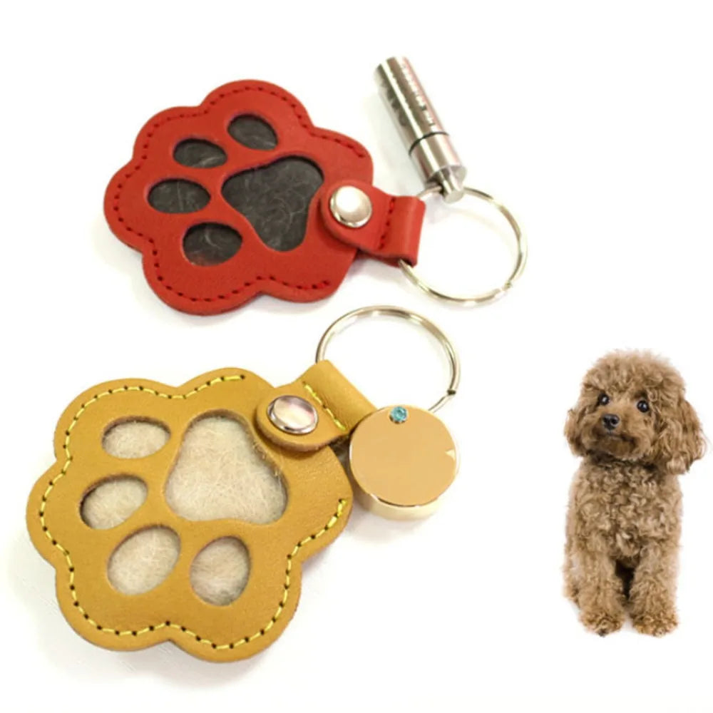 Porte-clés en cuir synthétique en forme de patte avec rangement pour poils d'animaux – Accessoire pratique unisexe