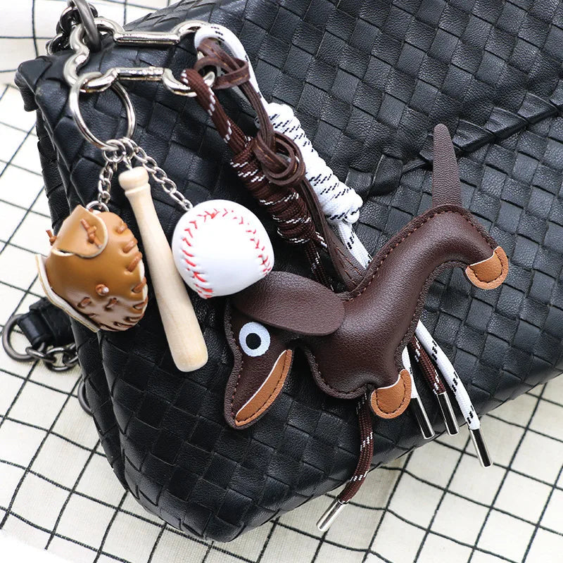 Porte-clés en cuir synthétique avec pendentif teckel et balle de base-ball – Accessoire décoratif pour sac et clés