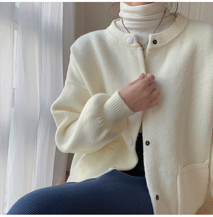 Cardigan pour femme Sora | Tricot douillet, coupe décontractée avec poches avant