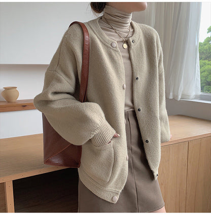 Cardigan pour femme Sora | Tricot douillet, coupe décontractée avec poches avant
