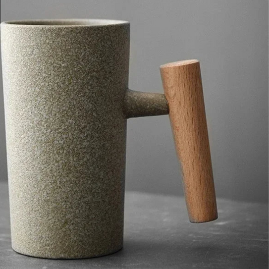 Japanese Stoneware Coffee Cup with Wooden Handle – Unique Craftsmanship Perfect for Couples, Elegant and Durable Design