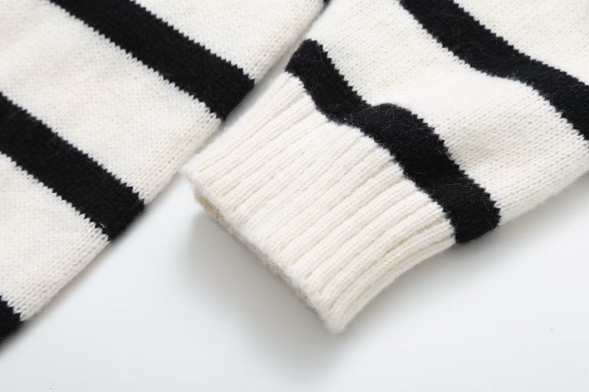 Wanda Striped Sweater | V-Neck, Relaxed Fit