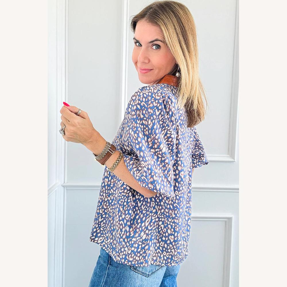 Haut pour femme à col en V en cuir synthétique camel avec imprimé abstrait bleu – Manches bouffantes, coupe décontractée