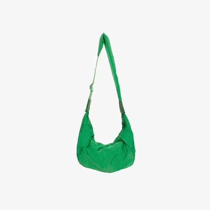 Grand sac d'épaule pour femme en nylon résistant avec bandoulière réglable – Sac décontracté ultra-léger pour un usage quotidien