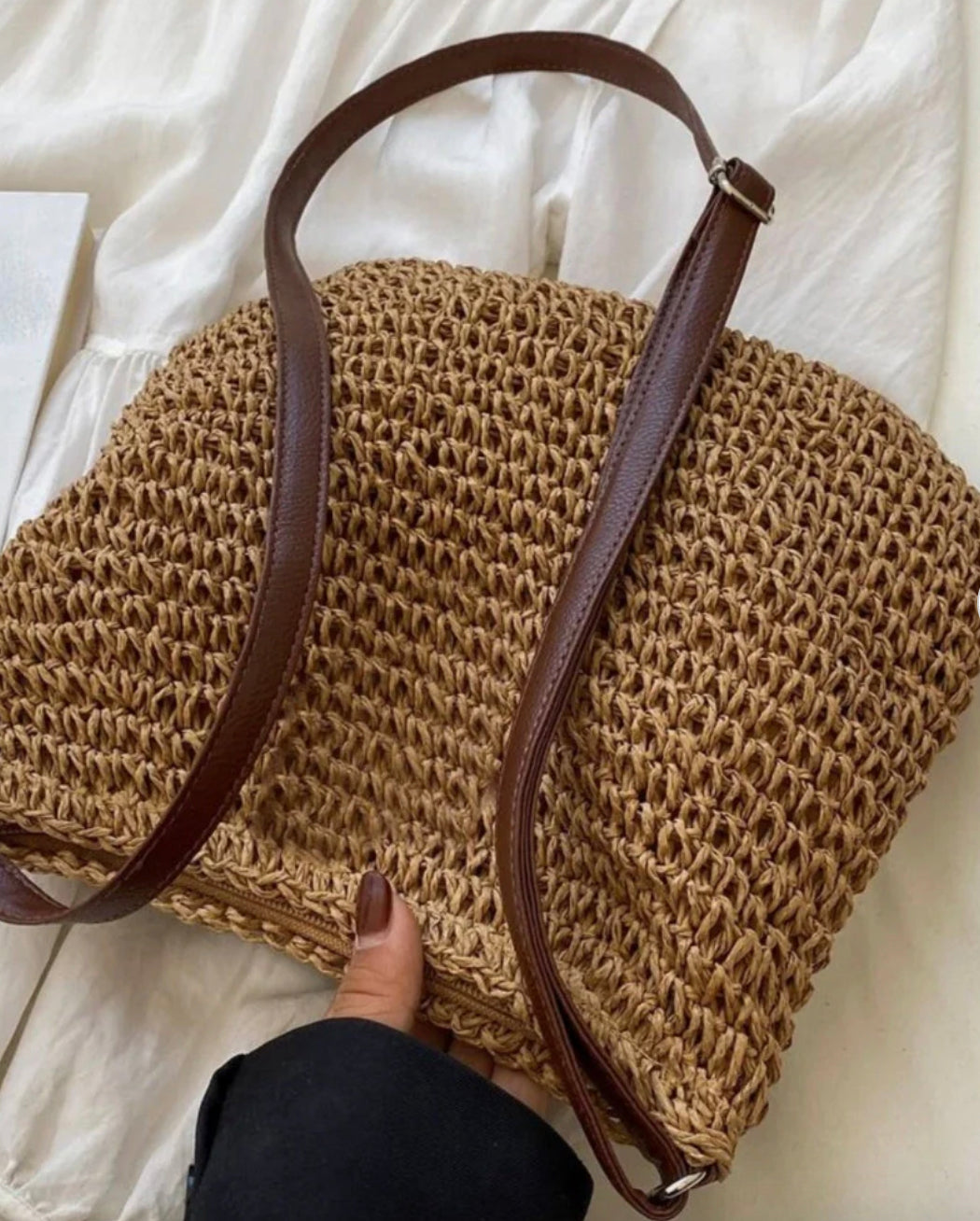 Sac d'épaule en paille de qualité supérieure pour femme avec bandoulière réglable en cuir végétal – Idéal pour un usage quotidien