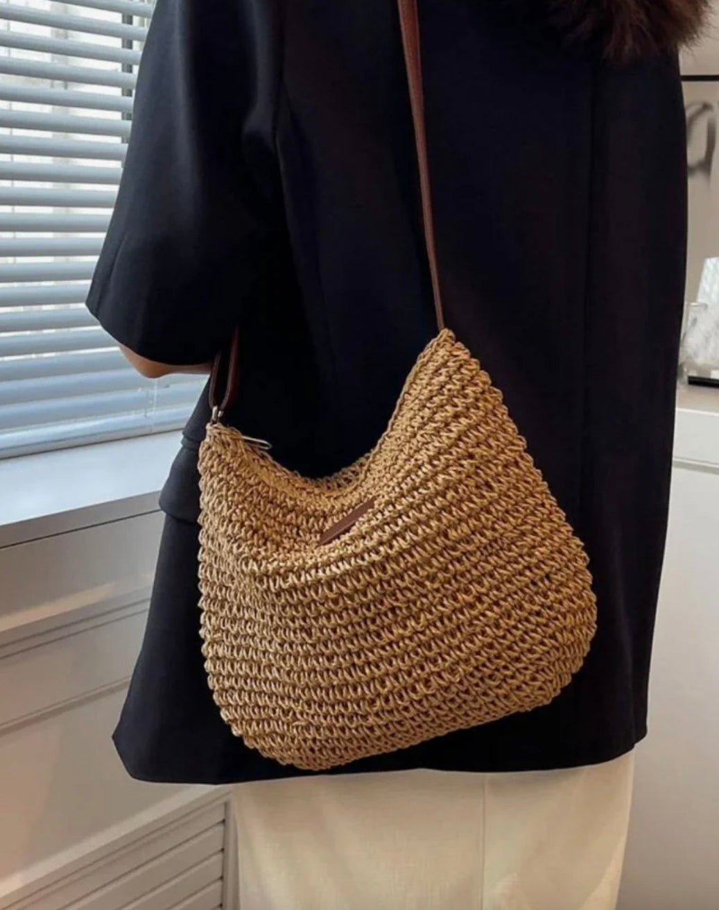 Sac d'épaule en paille de qualité supérieure pour femme avec bandoulière réglable en cuir végétal – Idéal pour un usage quotidien