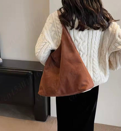 Sac à bandoulière semi-circulaire en cuir végétal pour femme, compatible avec Macbook 13 pouces – Élégant et spacieux