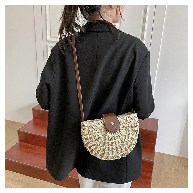 Sac à main en osier élégant pour femme avec poche intérieure – Sac d'épaule pratique en paille et cuir