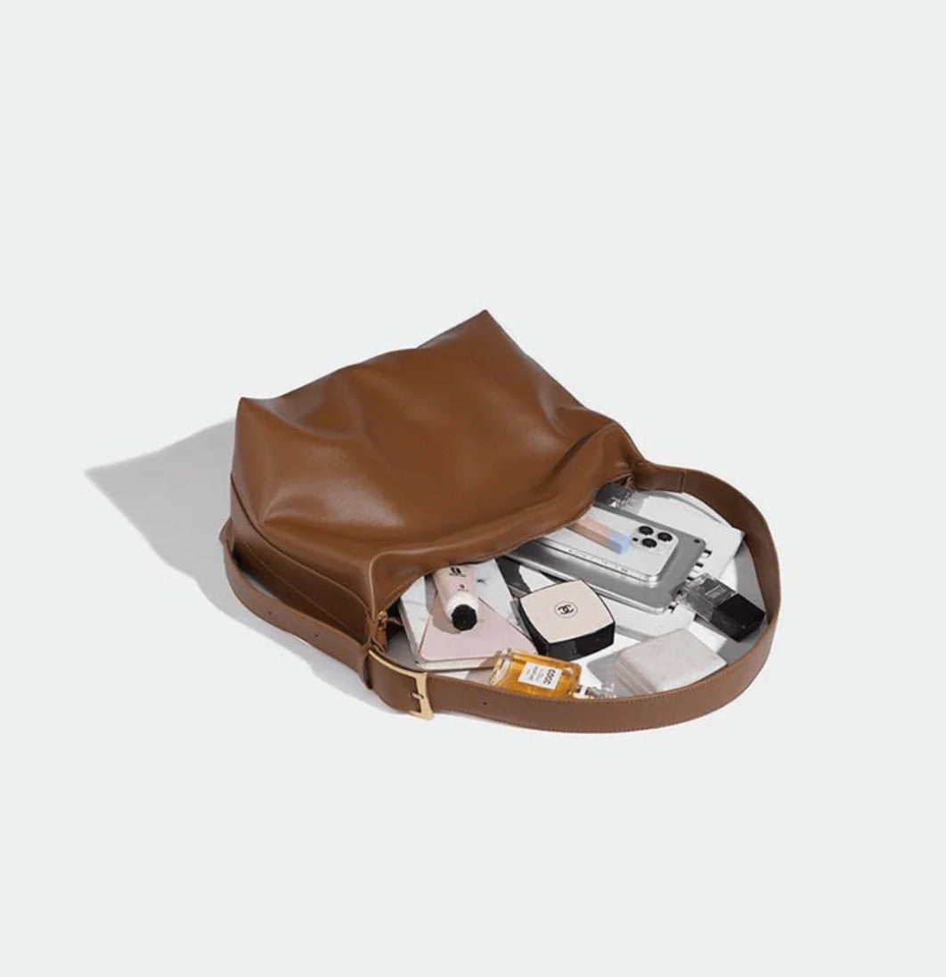 Sac à bandoulière en cuir noir pour femme – Élégant et pratique pour toutes les occasions, design réglable et spacieux