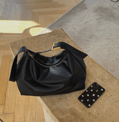 Sac à bandoulière en cuir noir pour femme – Élégant et pratique pour toutes les occasions, design réglable et spacieux